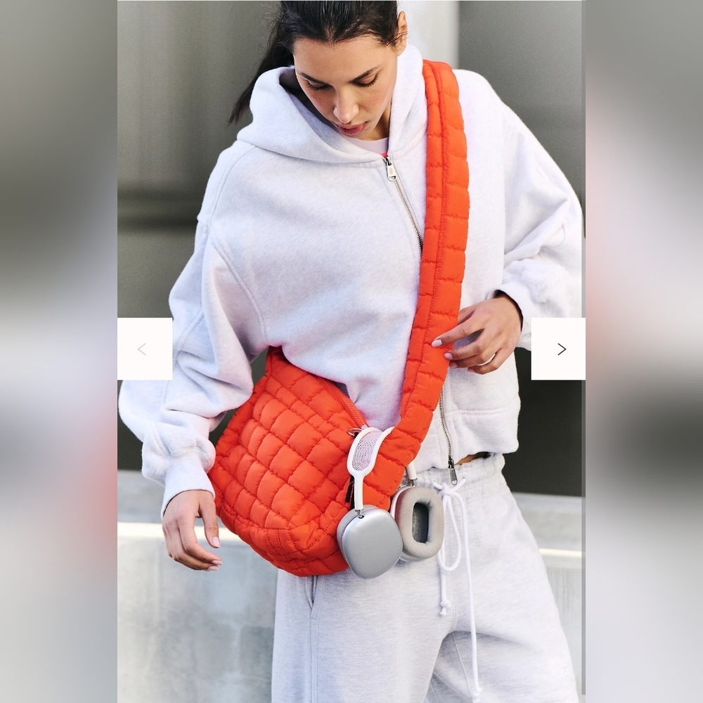 Free People Neon Candy Pink 🍭(Color Sold Out Online) Quilted Baby Carryall Bag - Picture 7 of 7
